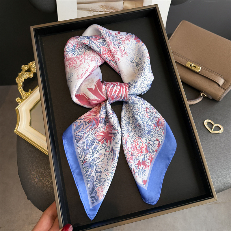 Luxuriöser Designer-Druckschal – Luxury Bags Brand Bewertung und Preis