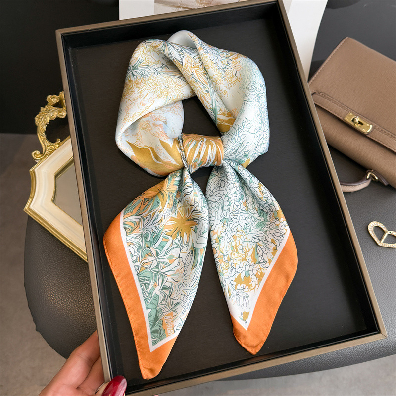 Luxuriöser Designer-Druckschal – Luxury Bags Brand Bewertung und Preis