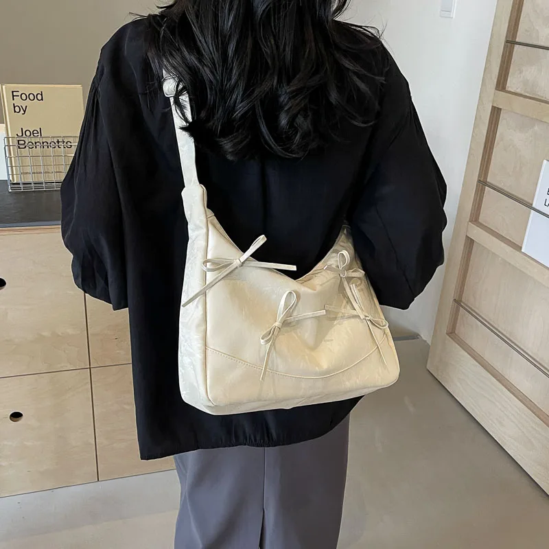 Süße Schleife Design Umhängeta – Luxury Y2K Bags Bewertung und Preis